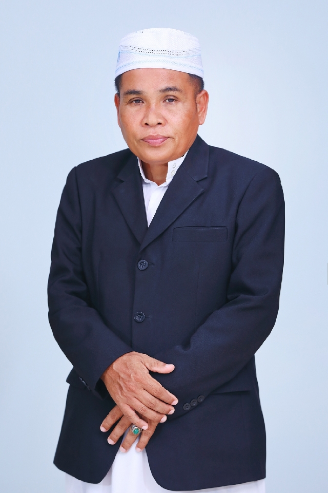 นายสมศักดิ์ ขาวเล็ก